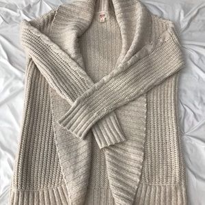 Mossimo cream cardigan